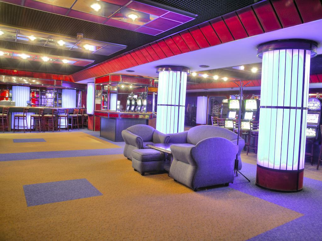 Hotel Bulgaria 도브리치 외부 사진